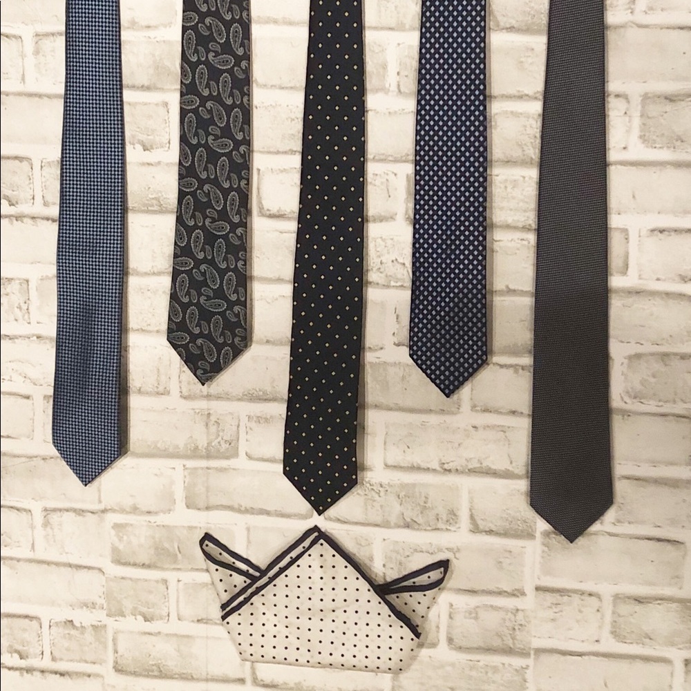 5 for $80 Michael Kors Silk Mens Neck Ties Navy
